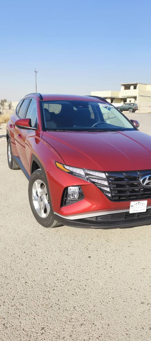 البيع توسان موديل2024وارد امريكي محرك 2500مرغوب  فول عدة فتحة
موصفات لون احمر بدون ايرباك وبدون دواخل 
تشغيل عن بعد 
بصمة 
انارة ترحيب عند قتراب
رادار امامي
رادار جانبي
رادار خلفي
توقف ذاتي عند قتراب 
تدفه كشنات 
مود درايف ايكول نورمال سبورت سمارت
تحكمات ستيرن و مثبت سرعة
تحديد مسار 
قيادة اليه 
مانع نزلاق 
مانع منحدرات، 
هاند بريك بصمة
قطعتين تبريد 
صندوق كهرباء
كشن سايق كهرباء 
داخل ابيض كشنات مخمل ماشية24 mi
سياره بل واقع بعد احله حادث موضح بصورة جاملغ خلفي وقبق جنطة صبغ سونار موجود. عنوان بغداد استفسار اتصل *********** سعر 185وبيه مجال  
ملاحظة سيارة بدون رقم دخول جديد
