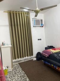 بيت للبيع بمنطقةالكرغولية ورة البانزين خانة مساحتة 100 مترنزالة 23 للا...