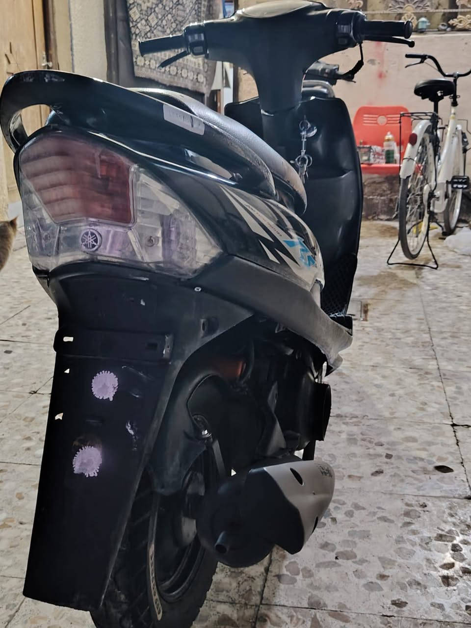 للبيع دراجه ماكس عدله موديل 2008
الدراجه كله شغاله ما ناقصهة كلشي كهربائيات شغاله 
تاثيرات نضيفه دبلات امامي خلفي شغالات 
للاستفسار خاص او الاتصال ***********
