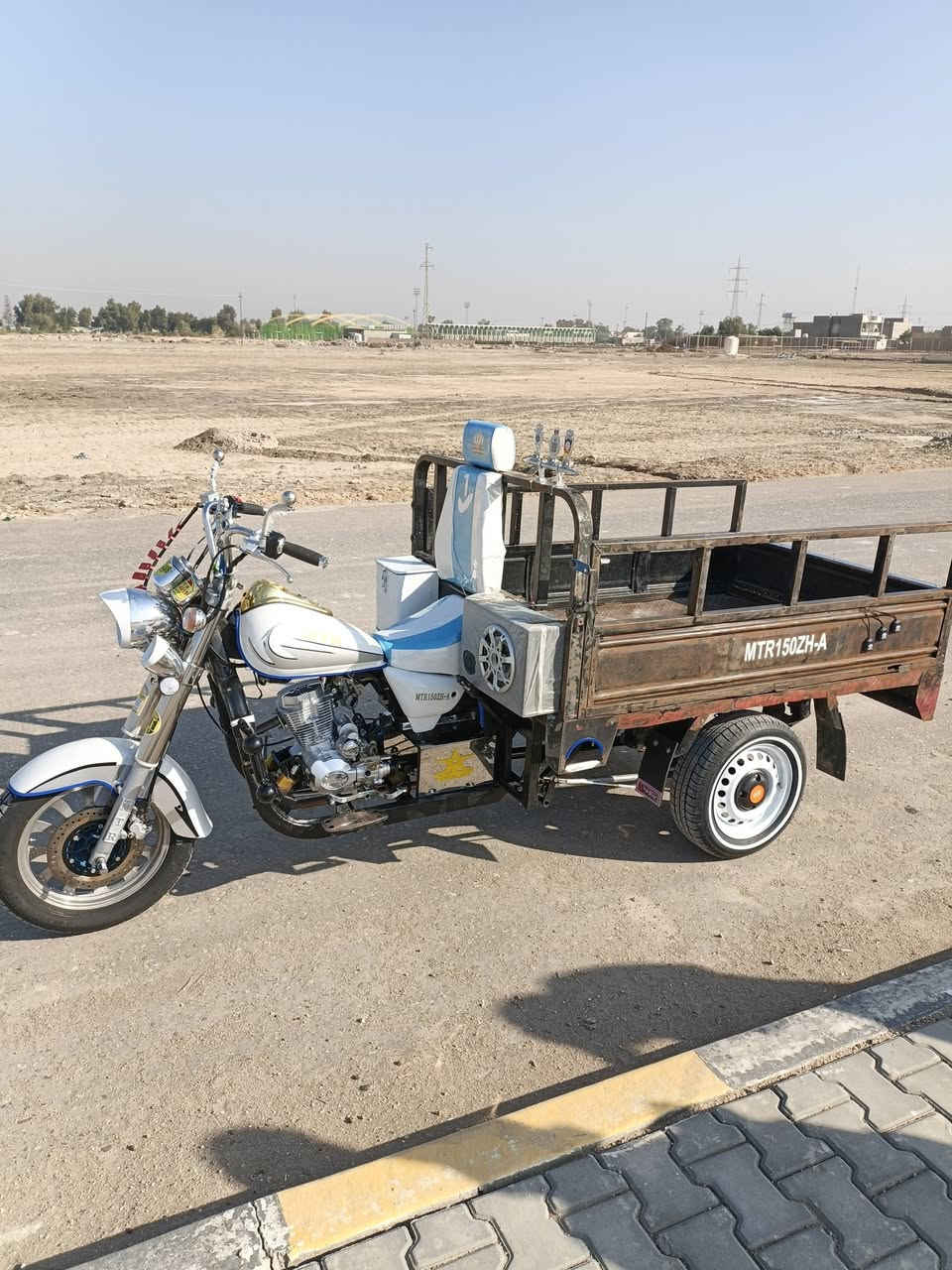 سلام عليكم ستوته للبيع امتيار اوراق شاصي موديل13 وغراض  25 اكسن جديد مقفل  ستوته مكفوله كفاله عامه سعر خاص المكان القاسم ناحيه الطليعه  ***********
