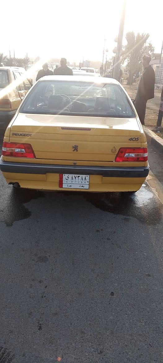 سلام عليكم 
بيجو لميس للبيع موديل 2013
 عليها هيئه وغرامات 800 ألف ينگطعن من مبلغ السيارة 
السيارة جاهزة خير من الله من مكينة من كير من حدادية من تراي من دوشمة السيارة نظيفة
السعر : 33 وبيها مجال 
العنوان : مدينة الصدر 
للاستفسار : ‏‪***********‬‏
