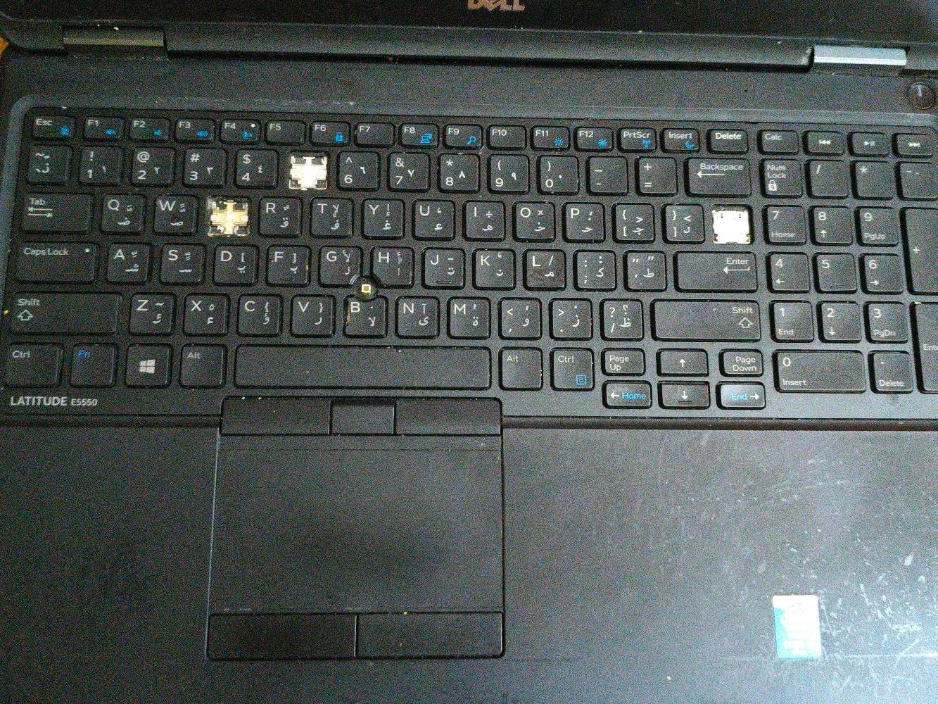 
ما هي حالة البطارية؟: 
جيده
هل يوجد ضمان مع الجهاز؟: 
نعم
وين موقعك لليحب يجي يشوف اللابتوب؟: 
حي اور
هل هناك أي مشاكل أخرى غير المذكورة في الجهاز؟: 
3 دكم مشلوعات فقطط
هل يتوفر أي ملحقات إضافية مع اللابتوب؟: 
نعم ماوس كيمنك ضوئي