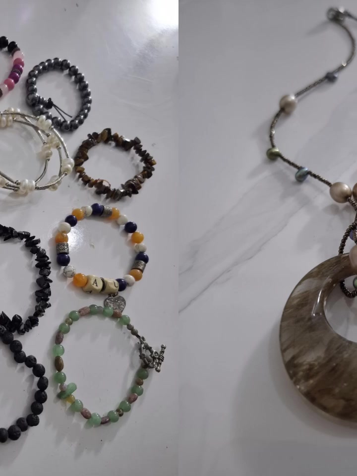 جمالو لؤلؤ واحجار باله  اوربيه غير مستخدمه


**إذا كنت صاحب هذا الإعلان وتريد حذفه لأي سبب، رجاءا أرسل رسالة إلى الدعم الفني**