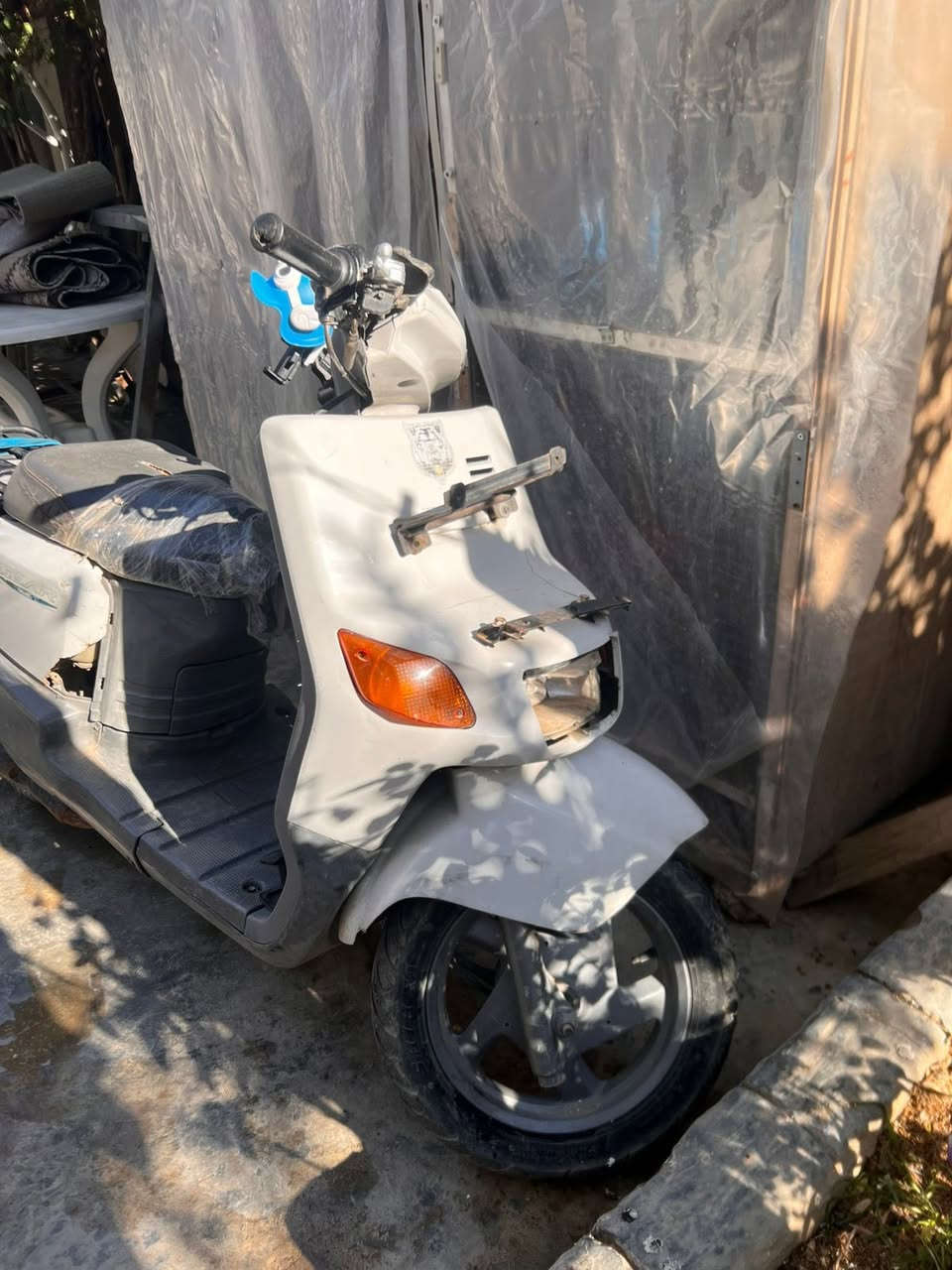 بيك اب للبيع نقص فقط تنضيف كابريتر محرك نضيف
سعر 250
للتواصل 
***********
متواجد واتساب
