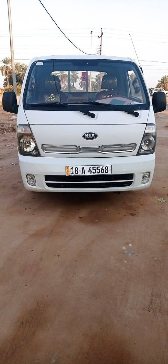 البيع كيه موديل 2018 رقم بابل سنويه ال 30 بيها بنيد وباب تبديل بدون دواخل شاصي كفاله كير ومكينه جدد تخم تاير العنوان بابل الكفل السعر 103 تلفون *********** تلفون***********
