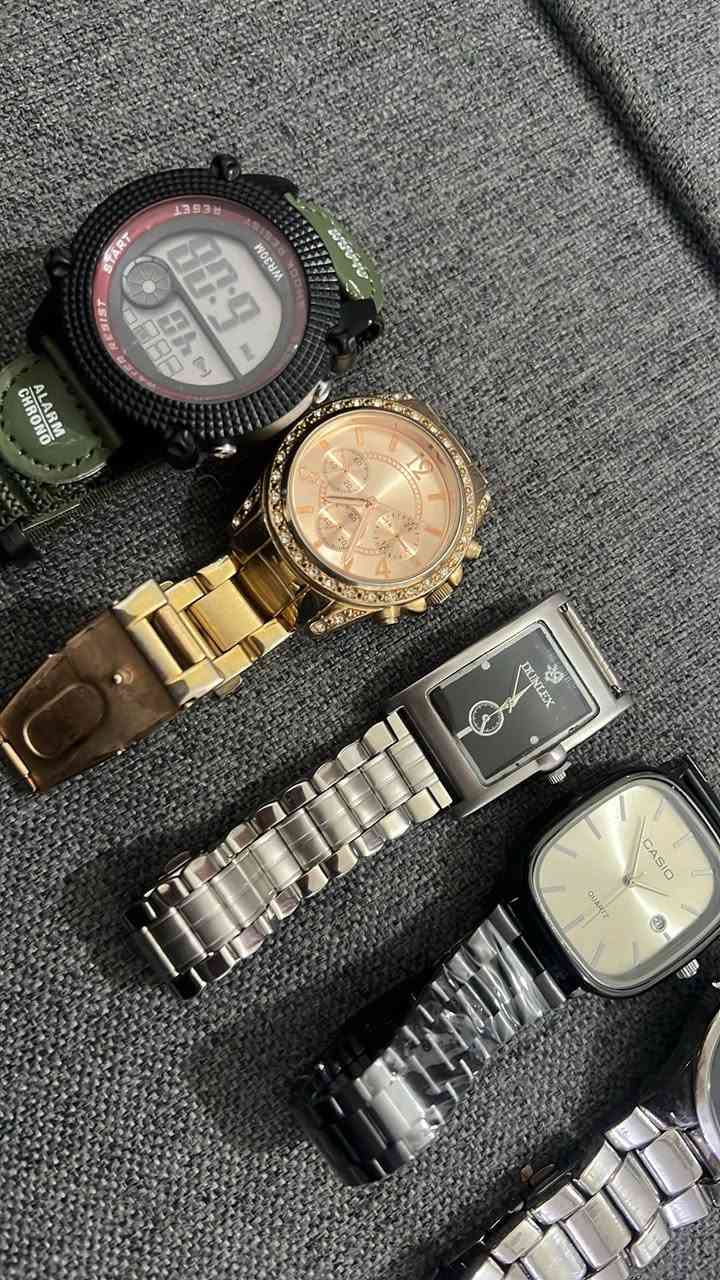 شلعة ساعات للبيع بيهم ماركات يابانية وسويسرية نطيني سعر بما يرضي الله


**إذا كنت صاحب هذا الإعلان وتريد حذفه لأي سبب، رجاءا أرسل رسالة إلى الدعم الفني**