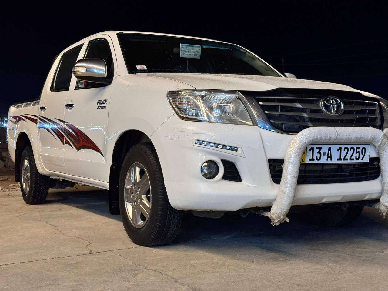 هايلوكس 2014 مكفولة من الصبغ كير واكسن وحداده خير من الله المكان المدينه بني منصور قرب الامام احمد بن علي للستفسار ***********
