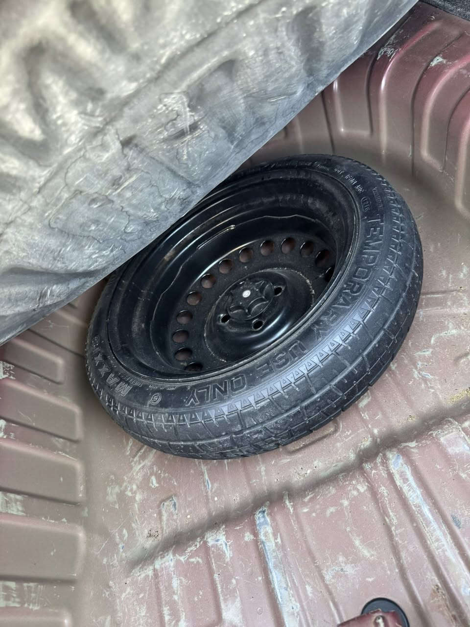 ‏سلام عليكم نيسان Pasa موديل 2016 عداد المسافة المقطوعة 82,000 ميل السيارة حلوة وجديدة حادث البيشمل أمامي بس ما واصل لا لغد ولا الشواء صل سعر$ وب مجال 85 ورقة أخلي كم من الرقم للتواصل ***********￼
