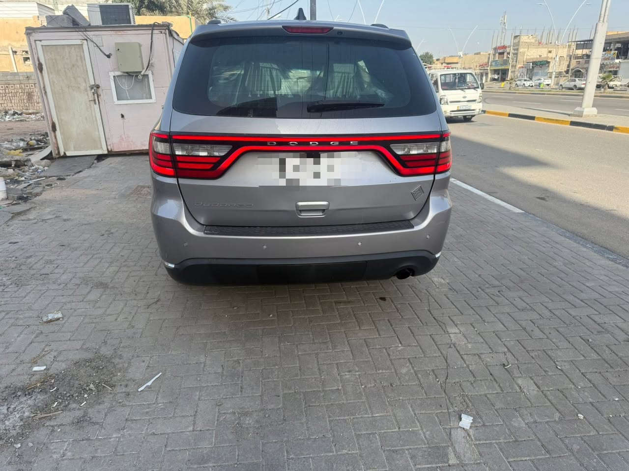 السلام عليكم
دوج دورنكوا 2016 

خليجيه ادوووات ادوووات 

كفاله عامه حتى الدعاميات 

6 سلندر

7 راكب 

تبريد مركزي 

داخل عسلي 

دخول جديد 

مكاني بصره 

للاتصال

‭0770 744 4661‬
