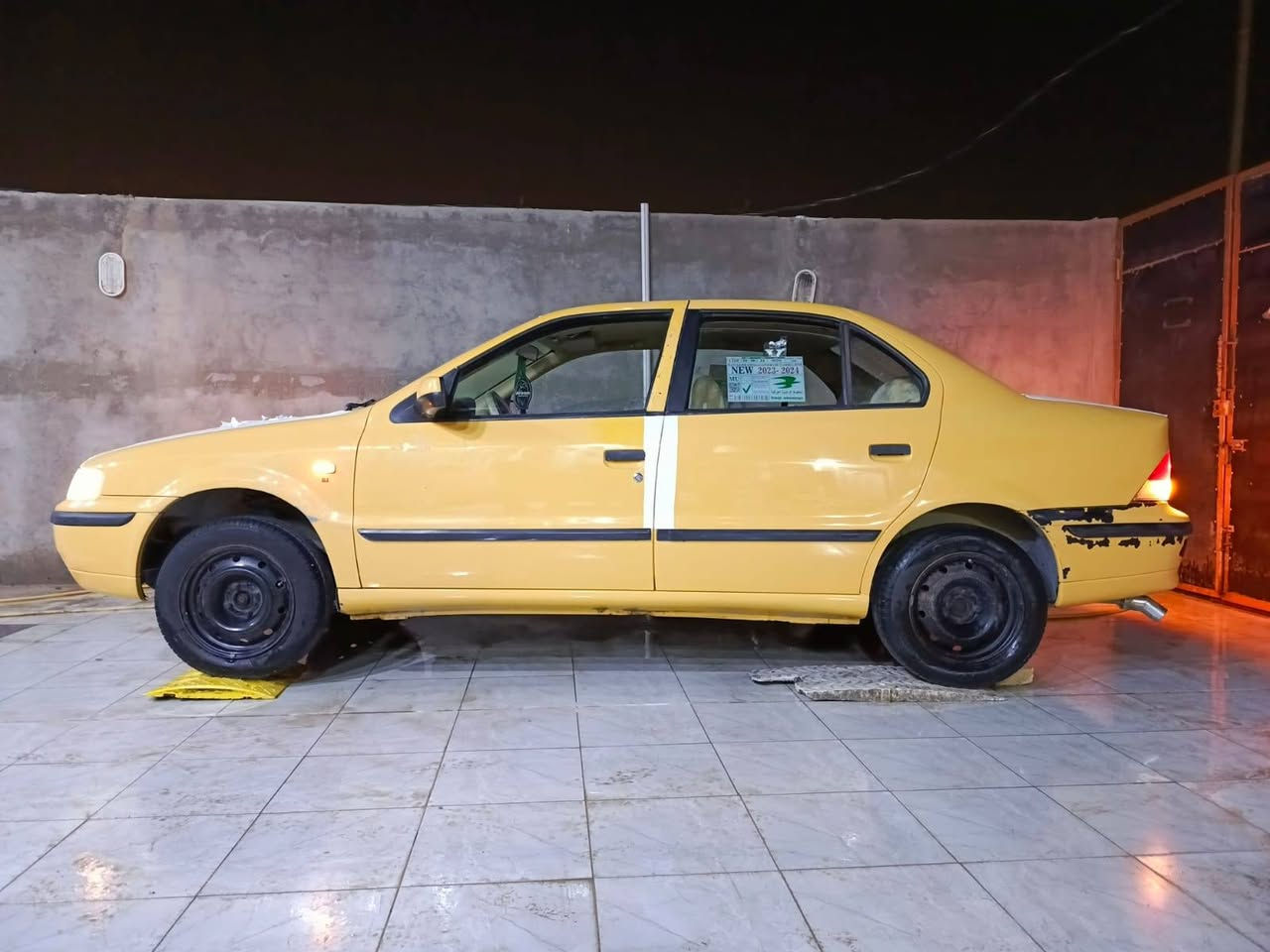 السلام عليكم
سمند موديل ١١ مكفوله وجاهزه من كلشي مصفره هيئه وغرامات 
رقم مثنى ..ماشيه ٤٤ حقيقي والفحص وين ما يعجبك ...السياره جديده ....***********
