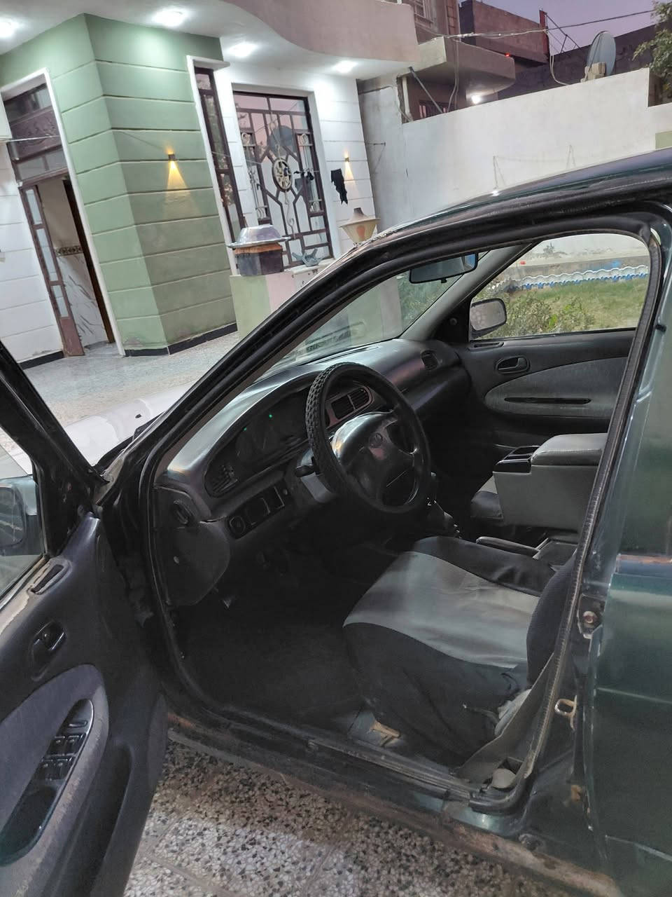 سيفا للبيع سياره سعر 17          موديل 96تواصل ***********
