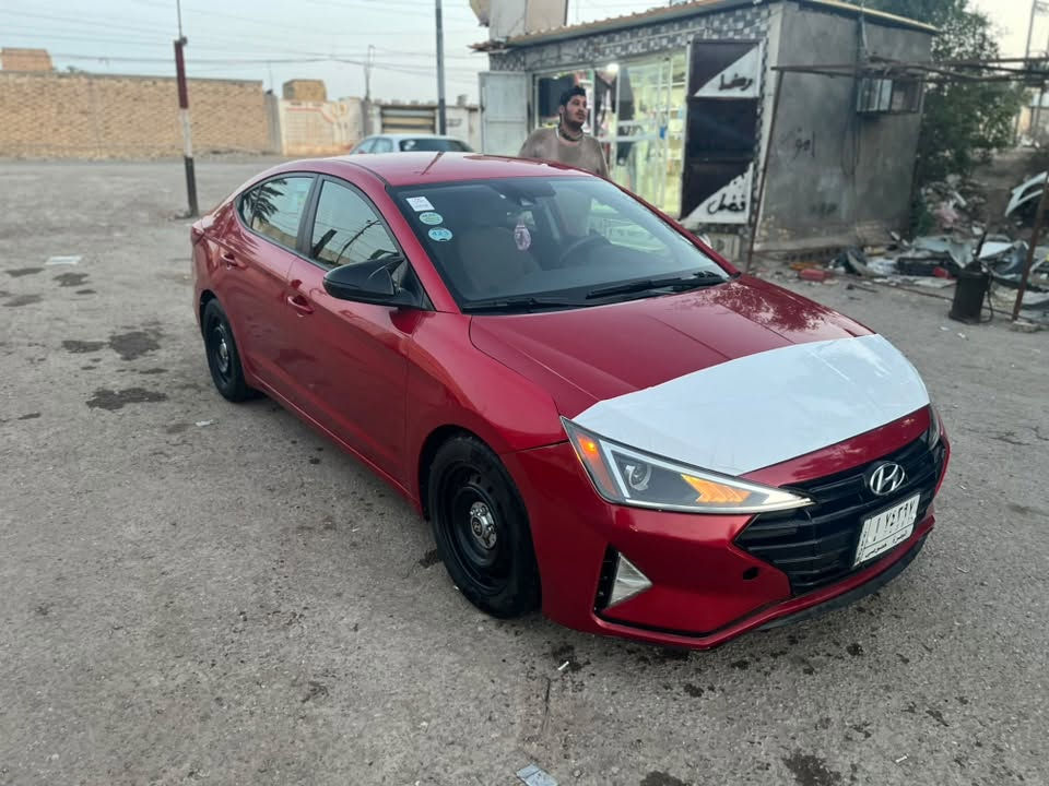 النترا 2020 امريكي 
ماشيه 140 الف حادثها بنيد وراديتر مبدل فقط 
صبغ حزام بابين جهة الصدر ومدكر خلفي جهة السايق صبغ فقط اما الباقي كله كفالة مكينة كير AT تبريد طخم تاير جديد  رقمها بصرة معوقين يسوي كفاله عامة المعوق
السعر 115 وبيها مجال مكاني سوق الشيوخ -كرمة بني سعيد
***********
