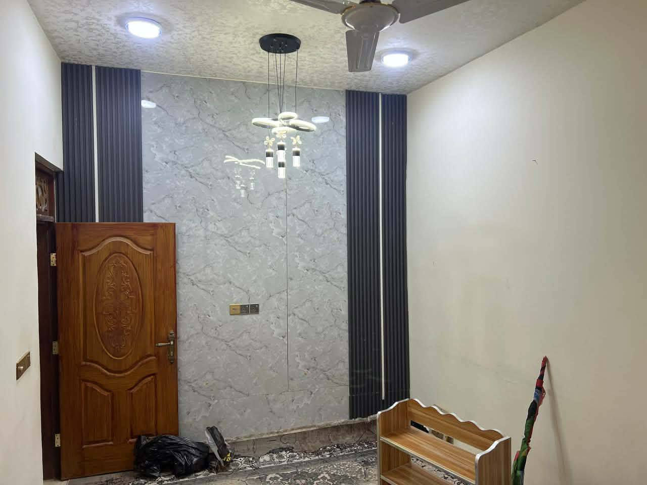 بيت 🏦 للبيع 100م طابقين
كونكريت مسلح
الطابق الاول غرفه/صاله/استقبال/مطبخ/ صيحات داخليه وخارجيه
الطابق الثاني غرفه/ صاله 
السعر باليد 60
مطلوب اسكان 18 شرط تبديل الكفيل 
العنوان الزيتون قرب مدرسة
 شمس المعارف 
للاستعلام 
📞***********
📲علي الجبوري/ابومهيمن
