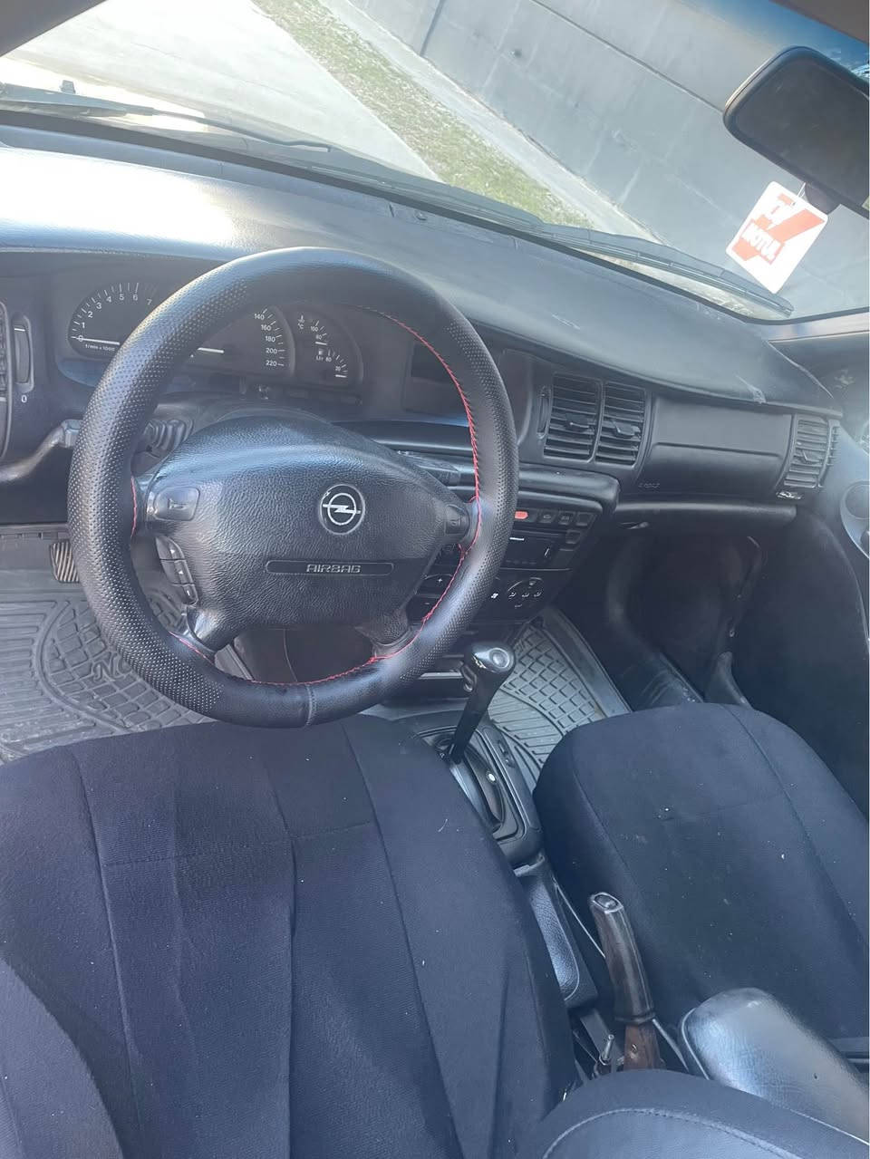 ئوپل ڤيكترا 1996 
گير توماتيك 
مه كينه جوار پستنه 
جوار جام كاره باى 
ئاوينه كاره باى 
٤ وه رقه غرامه ى له سه ره ده وى مامله ده ى گرينمه وه 
ته بريد ساردو گه رم 
بي ليدرانه 
سعرى 46 وه رقه مه جال 
ره قمو سنوى نوى 
سه ياره كه له هه وليره 
گير و مه كينه به شرته 
به ناو كردن و وه كاله به شرته 
ژماره ته لفون 
0️⃣7️⃣5️⃣0️⃣6️⃣7️⃣1️⃣7️⃣1️⃣7️⃣7️⃣ أربيل, العراق


**إذا كنت صاحب هذا الإعلان وتريد حذفه لأي سبب، رجاءا أرسل رسالة إلى الدعم الفني**