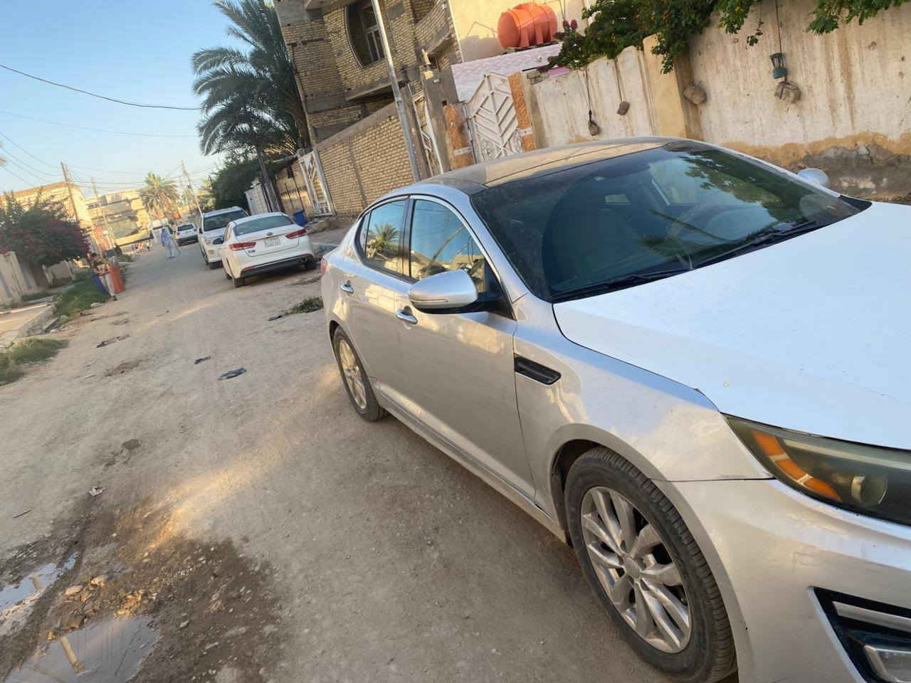 اوبتيما وراد امريكي فول مواصفات واحد ع واحد رقم ذي قار باسمي بيها جاملغ وبنيد مبدلات بدون ضرر داخلي وباقي مكفول محرك كير حداديه مكينه تخم تاير كله جديد  السعر ١١٨ وبيها مجال 
واتساب *********** الشطره, ذي قار
