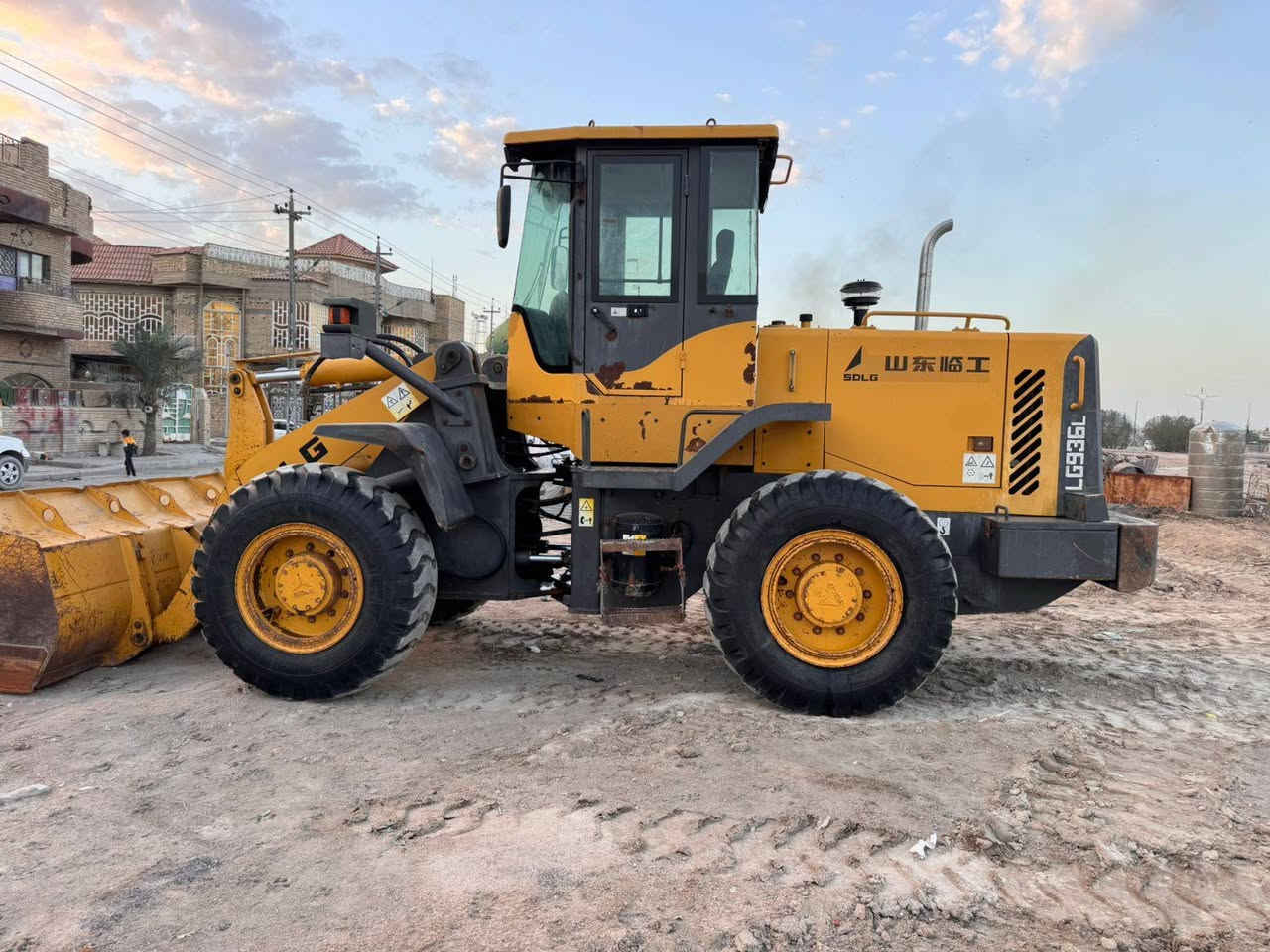 شفل للبيع الجي 36كفاله عامه على لبلاد2014 طلب خاص مكان البصره اتصال فقط ***********
