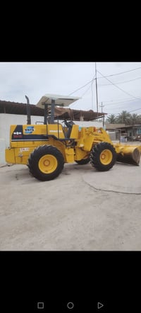 كوماتسو • شفل • وارد اليابان