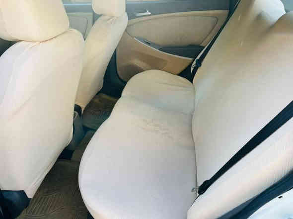 اكسنت ٢٠١٤خليجي
محرك ١٦دوش رقم اربيل شرط التحويل 
بلا صبغ بيها ٣مكانات صغار بارد 
السعر ١٢٠وبيها مجال 
*********** 
***********
