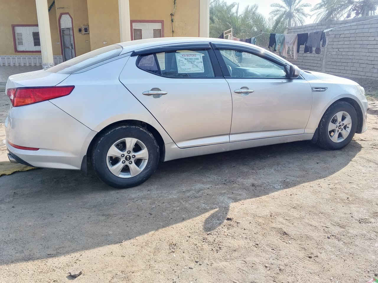 السلام عليكم
للبيع سياره كيه5 مديل 2013 لون سلفري سمائي رقم بصره تحويل ثاني يوم السياره وارد كوري بيها جاملغ خلفي جهت السائق بيه ضربه ومصلح والباقي كله بلاد مكفوله من الكصه والگلبه والعيب الشرعي ومكفوله من الخياس والجراد سياره جديده احلئ من الصور محرك 2000LPiخط واحد حداده جديده تخم تاير تبريد ثلج السياره جاهزه من كلشي مواصفاتها معروف/تحكم استيرن/تبريد قطعتين/مثبت سرعه /ايكو تقليل صرفيه بانزين /وبعد هواي مواصفات السعر 100 وبيها مجال العنوان بصره/قضاء المدينه ام الشويج ***********
‏‪***********‬‏
