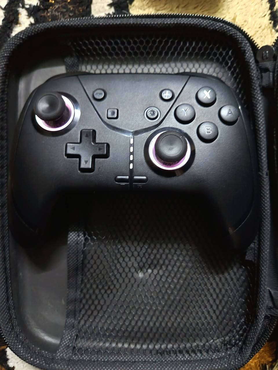 للبيع انطي سعرك و بالعافية
مال امزون

موصفات فول فول

1 بلوتوث 4.0

2. ار جي بي متعدد الألوان 

3.جيرسكوب

4.ازاز قابلة للتخصيص

5.بطارية ليثيوم كبيرة جدا تدوم ايام

6.تربط جميع الأجهزة بي سي. بلايستيشن. اكس بوكس. موبايل

7. محركات اهتزاز

وبعد بيها مواصفات خير من الله


**إذا كنت صاحب هذا الإعلان وتريد حذفه لأي سبب، رجاءا أرسل رسالة إلى الدعم الفني**