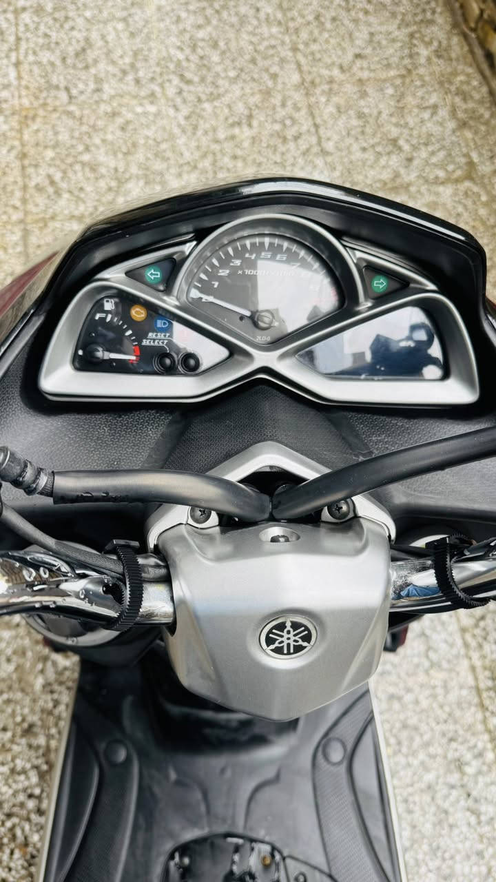 سلام عليكم دراجه ماجسته اس  البيع دراجه مال رمبه
نظافه100 100 المكان مدينه صدر
***********
