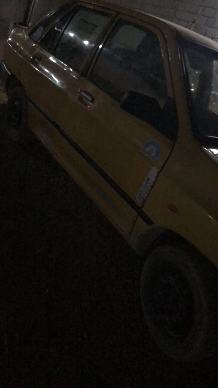 سياره سايبه مديل 11
دشبول عظم للبيع 
محرك وكير باكيت
سعره 14وبيه مجال قليل حك جيه 
العنوان ابوصخير للحيره ***********
