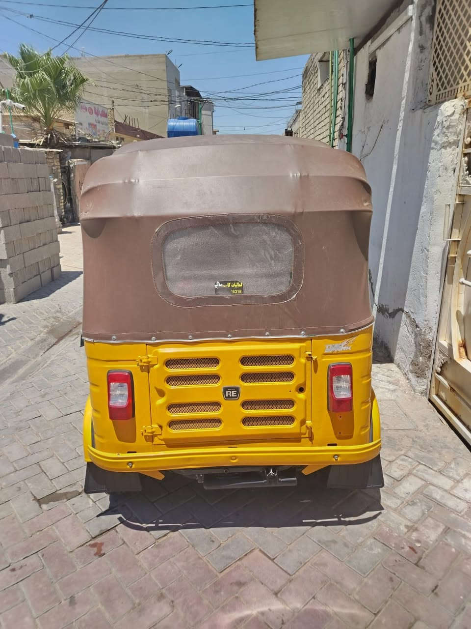 اخوان سلام عليكم تكتك  موديل ١٨رقم وسنويه    معمره تعمير عام وتكتكً نضيفه أريده ٦٢٥٠٠ وبيهه مجال حك الجيه اابيعلك من باب البيت ملاحضه تكتك بيهه بدايت بكن ***********
