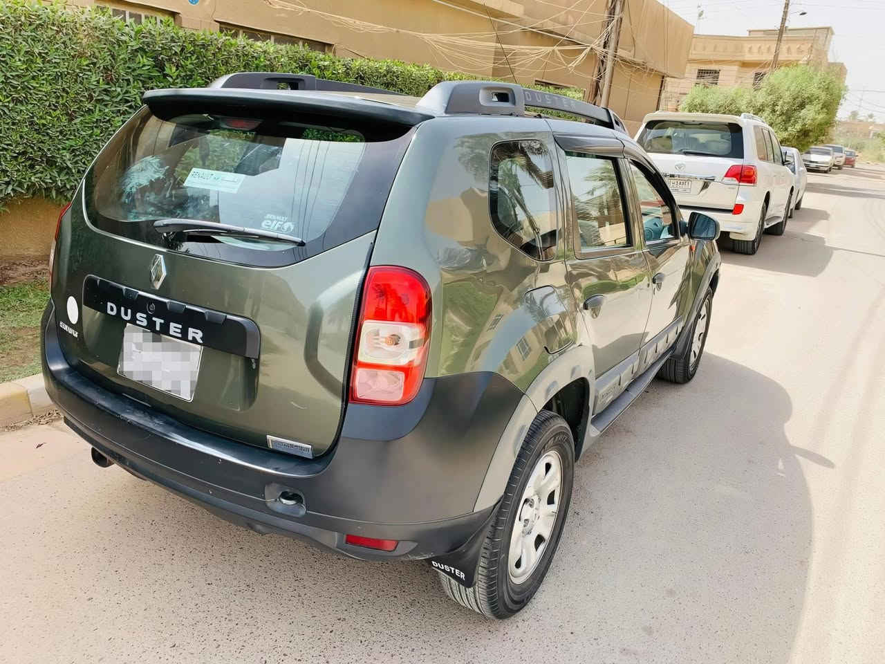 رينو داستر 2016 مكفوله من الضربة والصبغ والتبديل
محرك 2000 گير اوتو AT المرغرب 
بيها منظومة غاز ايطالية يعني تنسى البنزين ومشاكله 
حره بإسمي رقم دولي كربلاء  
تبريد ثلج بدون فصله 
تخم تايرات جديد 
دوشمه ارضية وكشنات جلد 
شاشة وكاميرا بلادي 
محرك گير كهرباييات بلاديه ما ملعوب بيها 
للمراوس مع سووول 
مكان السيارة الحلة 
اي استفسار تواصل عالخاص


**إذا كنت صاحب هذا الإعلان وتريد حذفه لأي سبب، رجاءا أرسل رسالة إلى الدعم الفني**