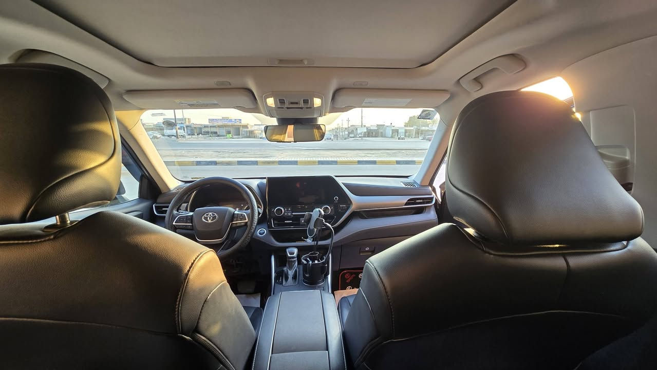 السلام عليكم للبيع فقط تيوتا هايلندر موديل٢٠٢٤ وارد امريكي 
محرك ٤ سلندر هايبرد
بصمه 
كشن كهربائي 
اشاير بالمري
شاشه كبيره 
تحكم ستيرن
عداد سرعه رقمي 
تشغيل عن بعد
تقفيل لمس
صندوك كهربائي 
كشن جلد vib 
هند بريك اوتو
السياره رقم بغداد الانكليزي تحويل ثاني يوم 
السياره حادثها جاملغ وربع بنيد وباب سايق رش 
مكان السياره الانبار الفلوجه الاستفسار ‎0782 828 5201
