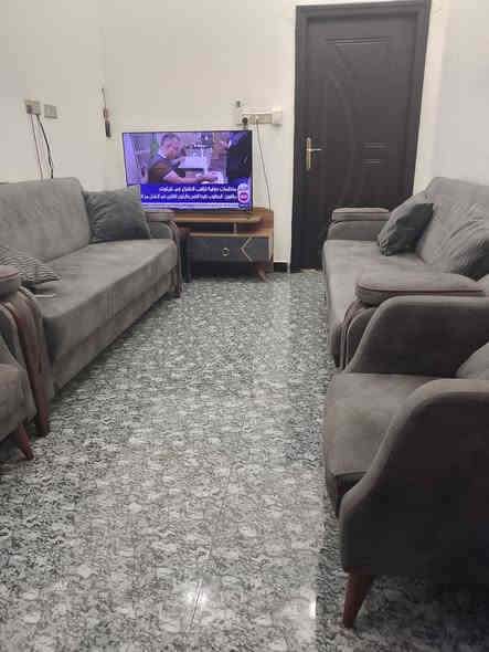 إعلان (466)
يسر مكتب الملاذ الآمن للعقارات لزبائنه الكرام عن توفر : 

 بيت طابقين للبيع
 في البصرة الجمعيات 
حي الاصدقاء_قرب شارع بغداد في المربع الذهبي موقع ممتاز جدا
بناء حديث عمر البناء ٥ سنوات
مساحة 133متر
٣ غرف وحده جوه وثنين فوك و٣ حمامات ثنين جوه وواحد فوك ودوانيه وهولين واحد جوه وواحد فوك
 ومطبخ
بناء طابوق درجه اولى
السعر ٢١٥مليون بدون اثاث

للاستفسار
***********
***********
العنوان القبله/حي المهندسين/ شارع العكيلي
