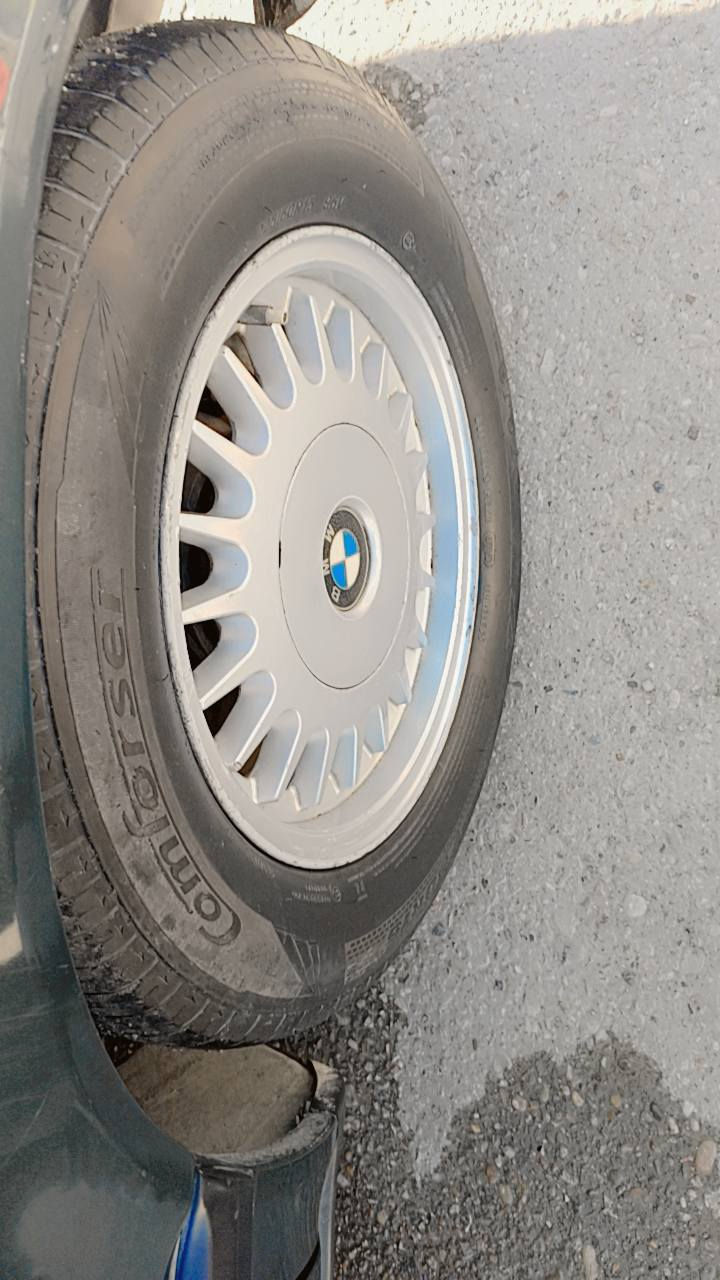 سلام عليكم بيئم حجم ٧٣٠مفتوح اصل بليته وشاصي بدون حادث صبغ لجماليه رقم بغداد بسم المالك تبريد ثلج محرك وكير خير من الله السياره جاهزه من كلشي مال جني بيع او مراوس ونطي فرق *********** وتسهيل من الله
