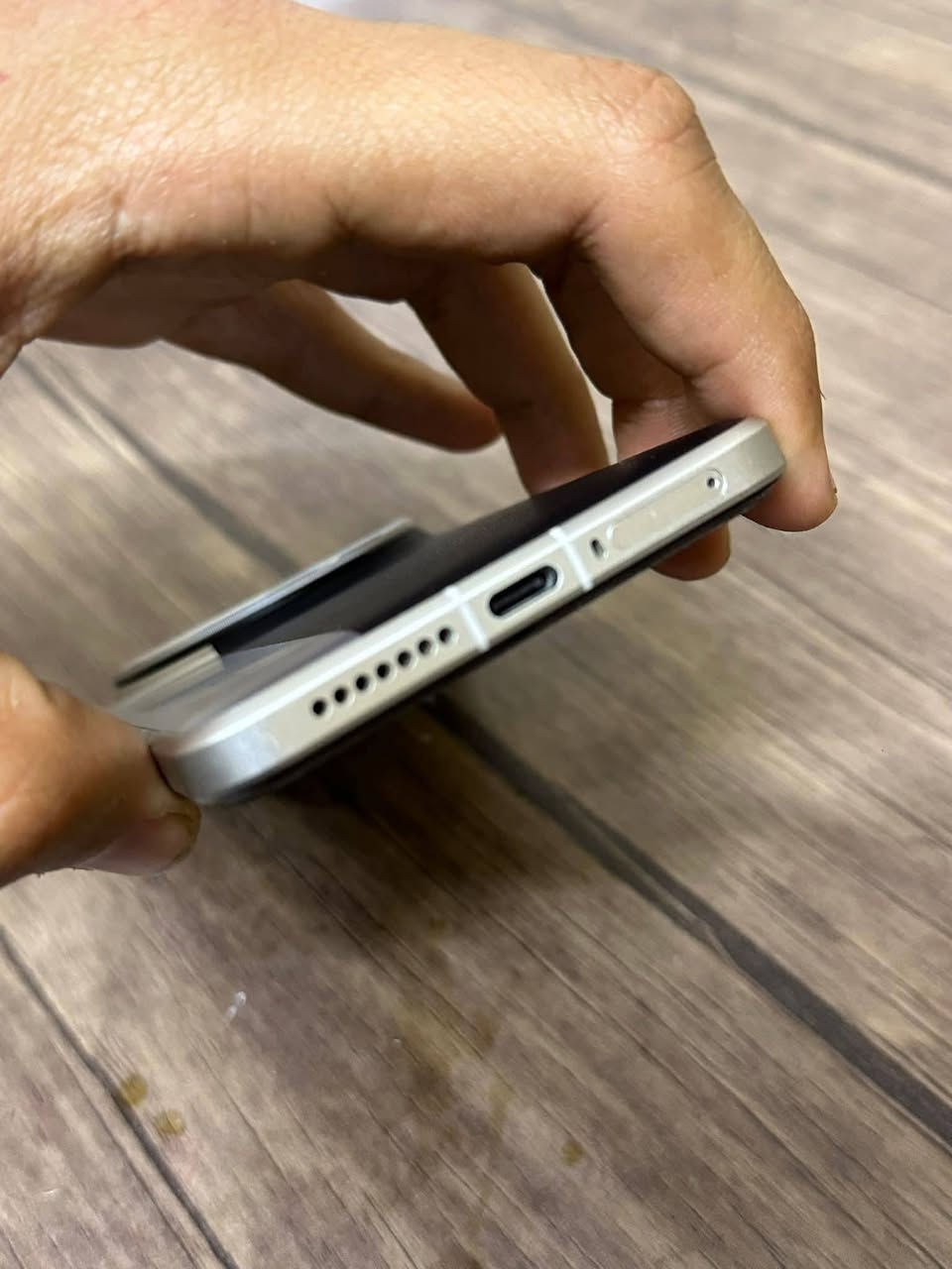 المايكدرله لايكسر بسعر للبيع السعر مليون 400


**إذا كنت صاحب هذا الإعلان وتريد حذفه لأي سبب، رجاءا أرسل رسالة إلى الدعم الفني**