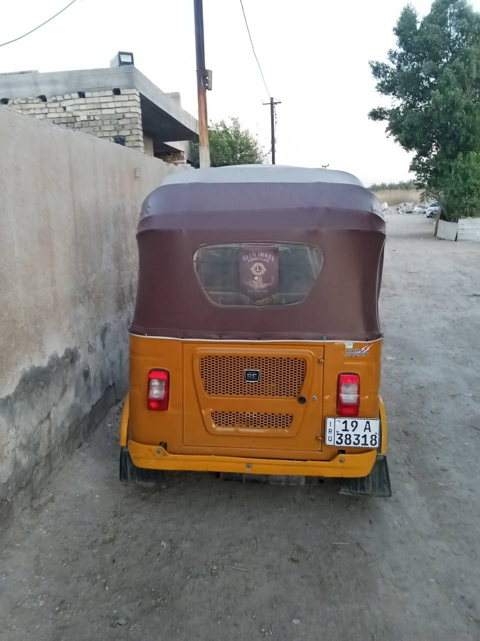 سلام عليكم تكتك 21تكتك تخبل مكفول بيه بس تكحيلات تكتك بلاديا خياس ماكو  حلوه مال  جناي مكان شهدا البياع سعر 7400وبه مجال لشراي /‏‪***********‬‏
