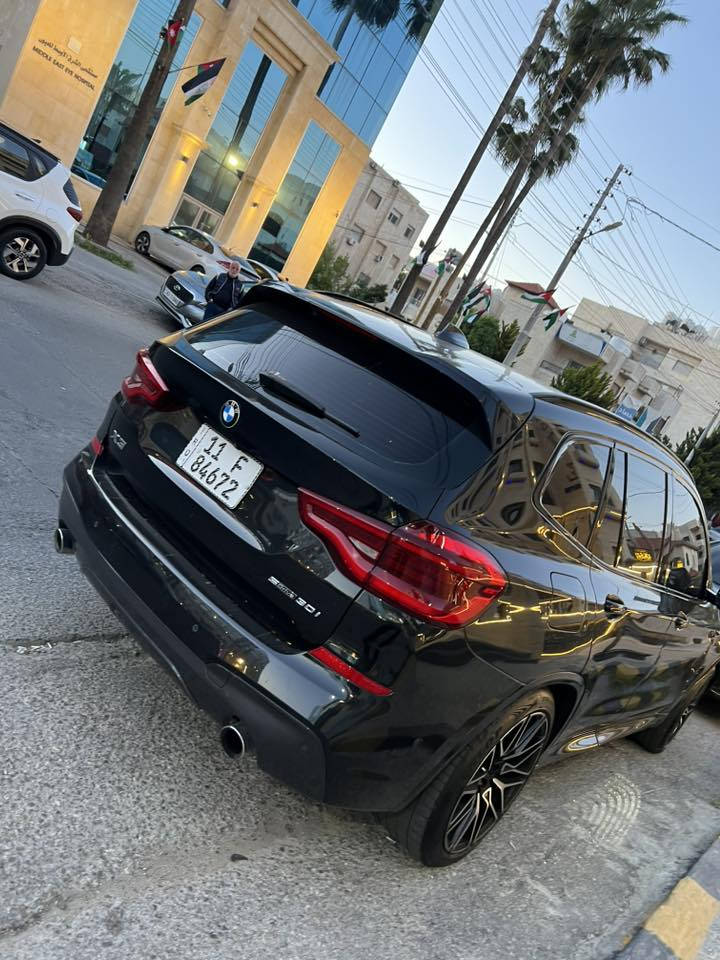 BMW x3 S drive 2020
رقم بغداد انكليزي 
باسمي السنويه  

 اربعة سلندر توين تيربو 
‏‎
ماشية 46 الف ميل. بالكيلومتر 75 الف 

‏‎  ‏حجم المحرك 2000. أقتصاديه جداً

‏‎ بجم كبس راديترات ماء 

غاز تبريد نفسه بلادي 

‏‎بانوراما كامل 

السيارة اسود ملكي والداخل اسود.   

‏‎ ‏‎کشن فاخر جلد اسود صافي. 
‎ 
 ‏‎کشن حضن تحكم فول كل الجوانب
‎
 ‏‎کشنات تدفئة + کهربائية + خزن

‏‎  ‏‎تحدید السرعة. 

‏‎حساسات اماميه وخلفيه 

السياره اوتو بارك. خاصيه الاصطفاف وحدها 

‏‎جنطة كهرباء  

‏‎  عدادات ديجتال *تكييف ديجتال 

‏‎‏‎  سويج بصمە.تشغيل عن بعد  بصمة ابواب 

‏‎   ‏‎سايد بريك بصمە اوتماتيكي

‏‎  ‏‎ستيرن كهربائي . 

‏‎   مرايات طي شفط

‏‎   ‏‎مود السیاقە (کومفورت + نورمال + ايکو + سبورت). 

‏‎  نظام التوقف الذكي ودخول ذكي.

‏‎ لایتات  متحركة الأماميە (زينون وليد) بلادي. 
  

‏السعر 24500$ 

‏‎مكان السيارة. بغداد اليرموك   ...

‎......السيارة ما بيها اي نقص ‎للاستفسار*********** &  ***********  واتساب موجود ....

