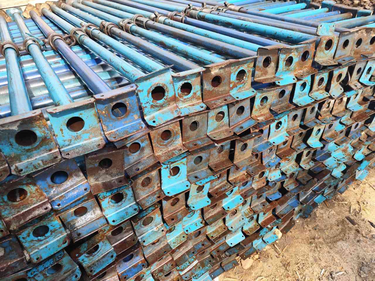 سلام عليكم جكات للبيع العنوان بابل الرقم 
***********
