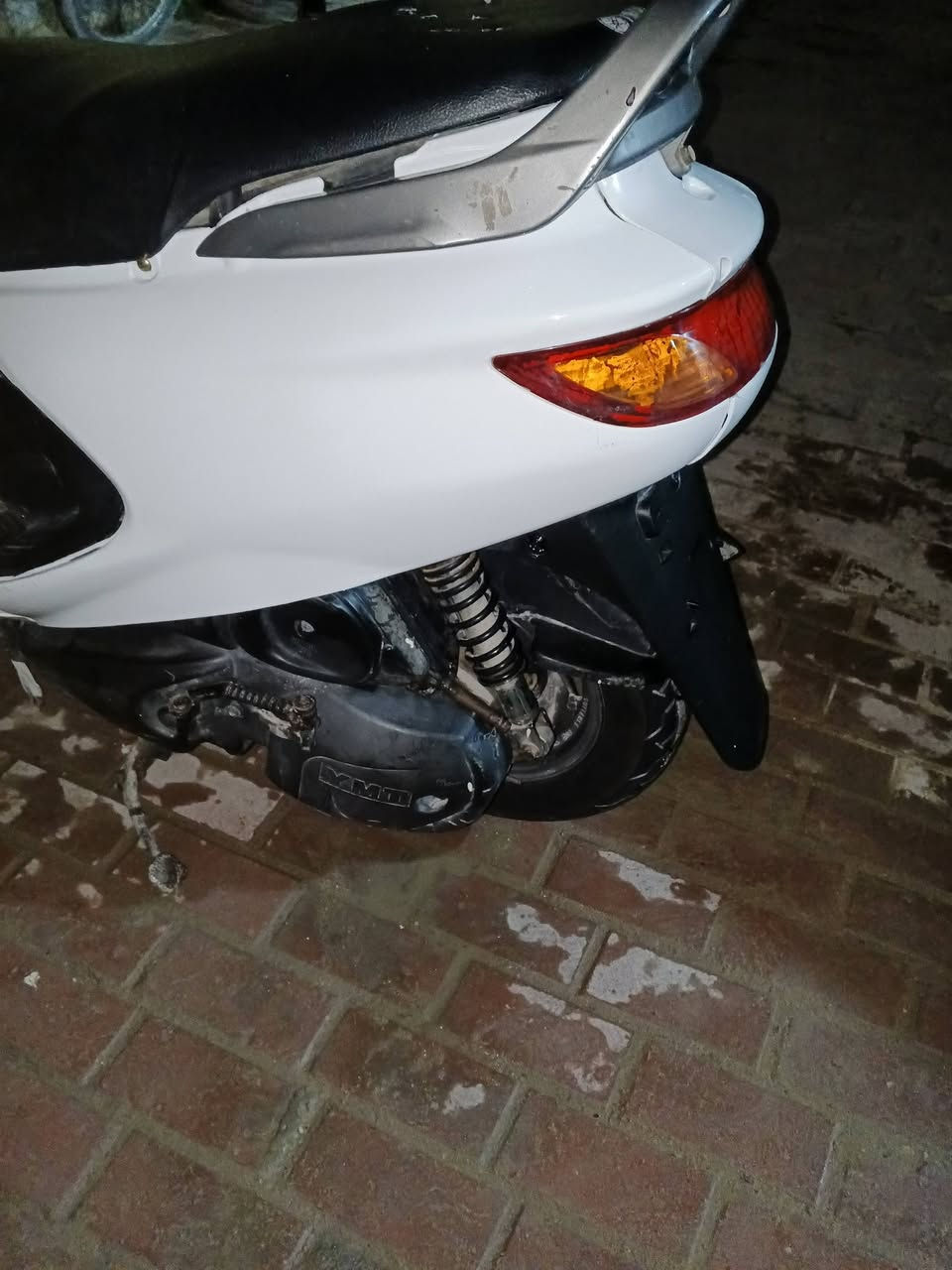 سلام عليكم فراشه فحل للبيع وضع شركه كلشي شغال برغي مامفتوح بيه السعر 500وبيه مجال مكاني نجف كوفه حي ميسان ‏‪***********‬‏اتصل وخادم
