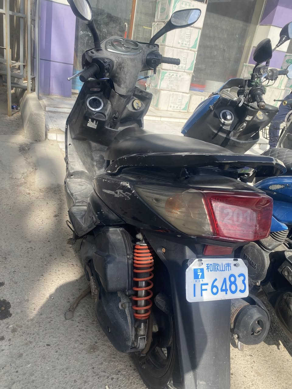 دراجه سكنس فحل 140 دراجه كفاله عامه محرك برغي ممفتوح بي تجي جيب فيتر وياك وتفحص محرك ناعم مابيه نقص برغي كابريتر بلادي وسلف بلادي (السعر 700)وبيه مجال مكان الزعفرانيه الربع شوارع ***********
