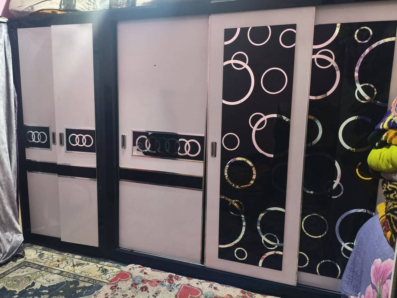 سعرهن  400لف كانتير لاتصال على رقم ***********
