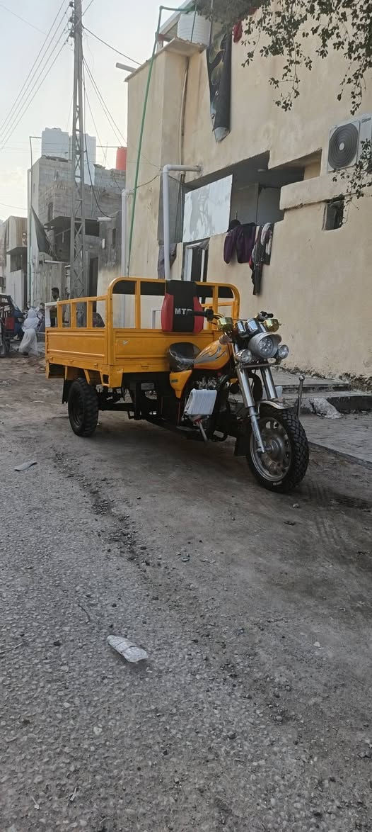 ستوته MTR موديل 15 اوراق اصولي تعمير جديد مابيها أي شي مستعمل كله جديد محرك اكسن  تواير صبق حراري صدر لايتات ضفيره كلهن جدد الستوته انضف من الصوره سعرها مليون و450 وبيها مجال حك الجيه 1450 عنوان بصره حيانية ( *********** )
