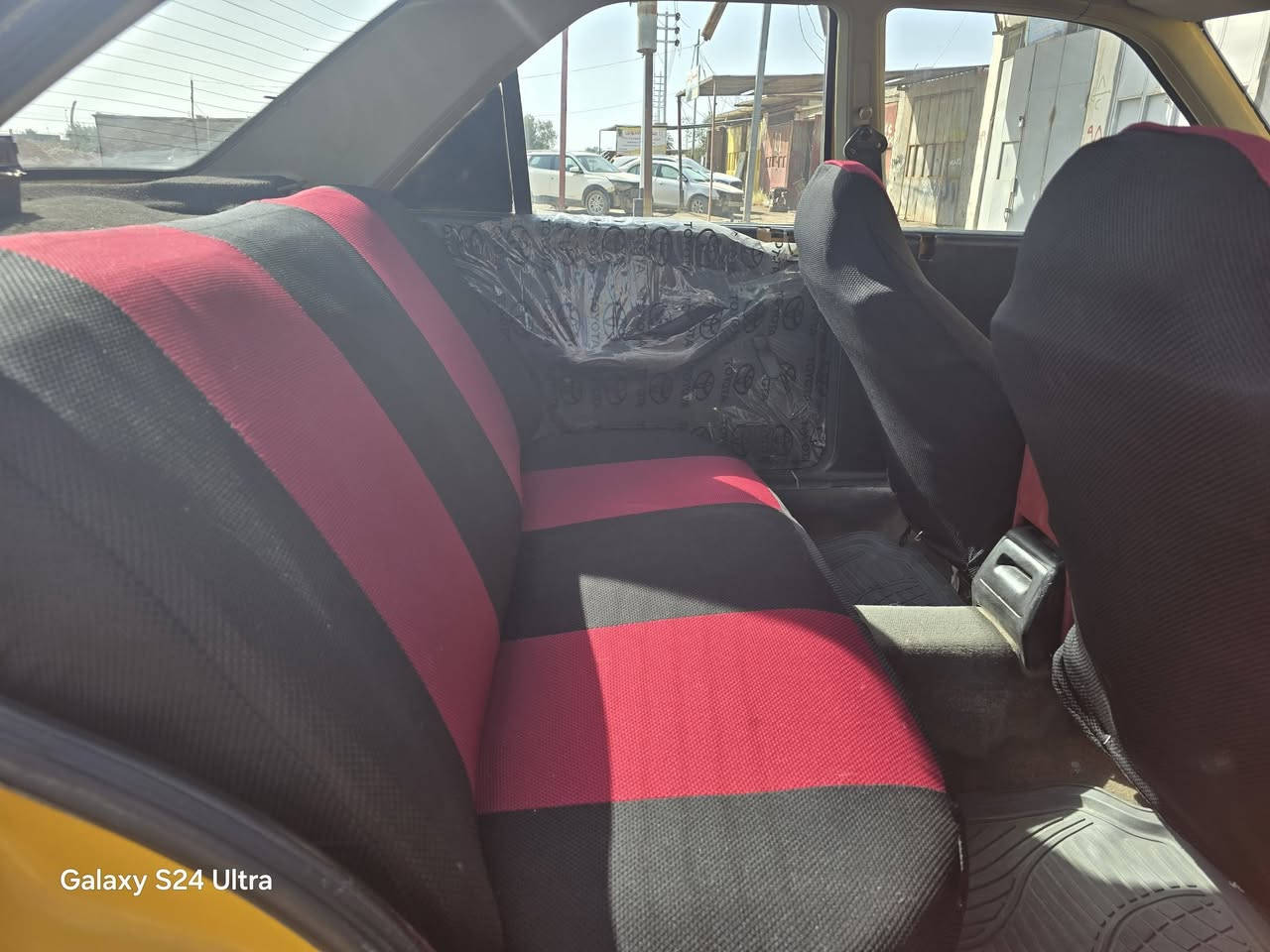 السلام عليكم بيجو  موديل 10 مصفر هيئه وغرامه مامطلوبه ولاربع جاهزه من كلشي تخم تاير حداديه مكينه بيه خيط بخار كير جاهزه للخير 
تحويل ثاني يوم المكان الديوانيه 
***********
السعر 13
