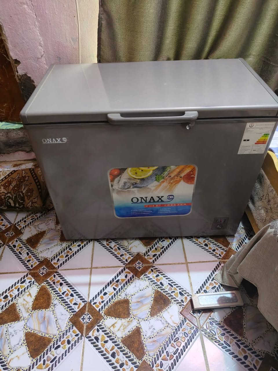 سلام عليكم بيع مستعجل  سبلت ابو طنين وبراد ماي مجمده. وبلازمه كبيره 
مجمده 300 وولبلازمه 400 سبلت 900وبراد150 وهذه رقم تلفون تصل *********** بيكم خير ودلون لشراي
