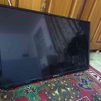 شاشة بلازما • ٤٢ بوصة • تشتغل نص