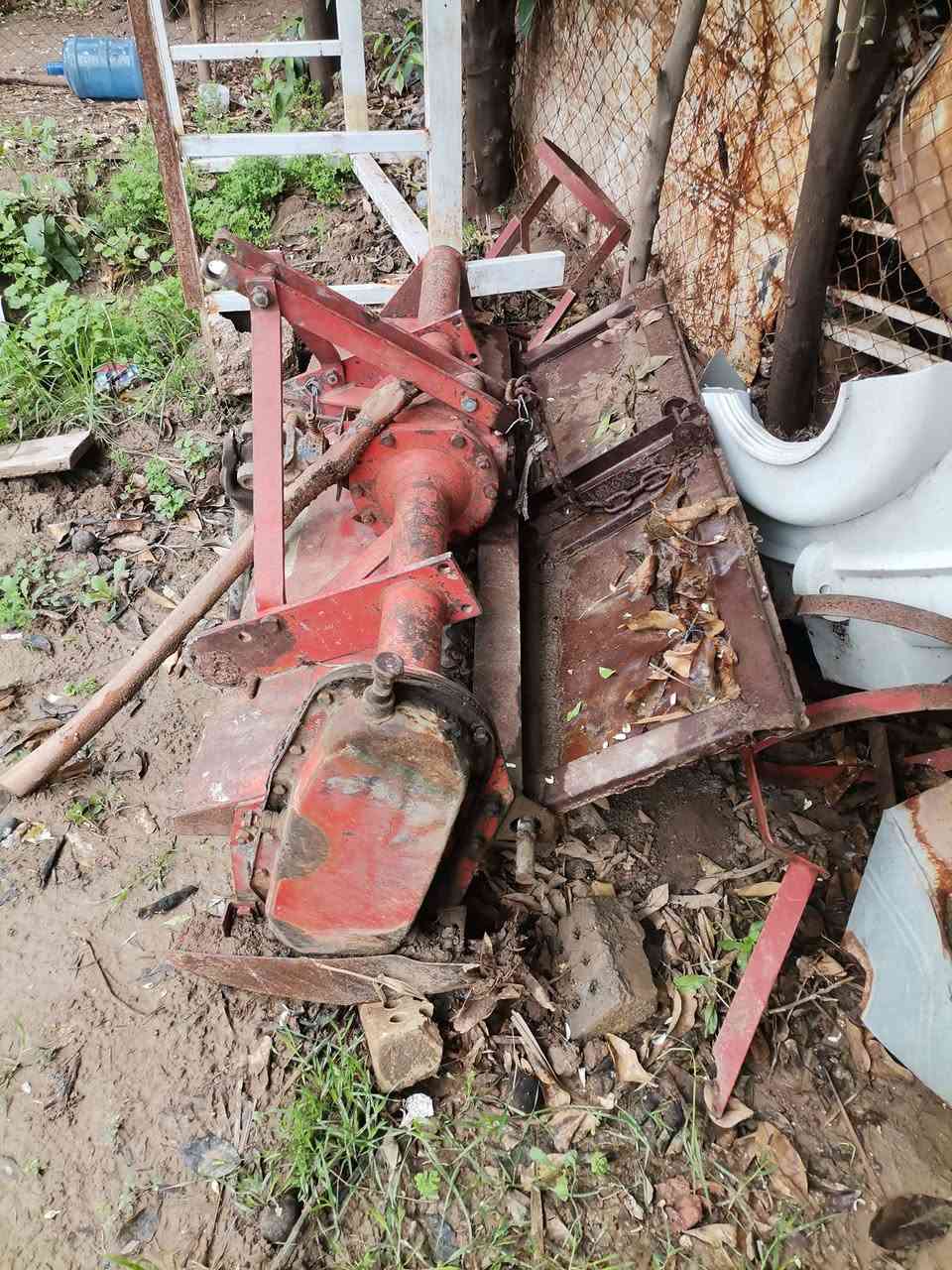 السلام عليكم رفاس ينمر ٣٣ لبيع مكان بغداد رقم تلفون ***********
