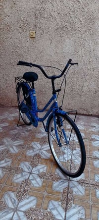 بايسكل عادي شركة AT للبيع البايسكل نفس ماموضح بالصورة  سعرهة 160 الف ب...