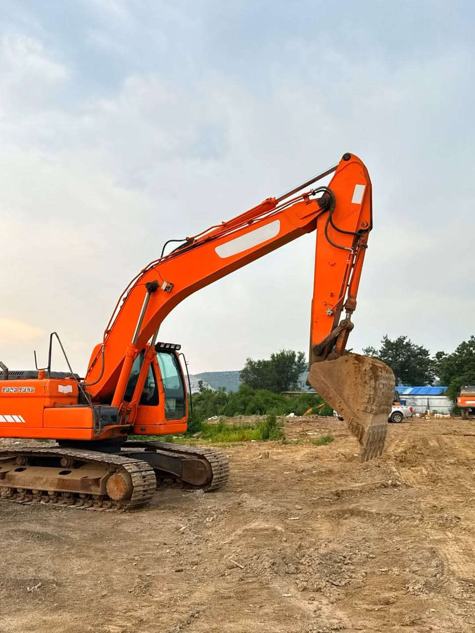 Imported DX225LCA from Korea, contact me if you're interested


**إذا كنت صاحب هذا الإعلان وتريد حذفه لأي سبب، رجاءا أرسل رسالة إلى الدعم الفني**