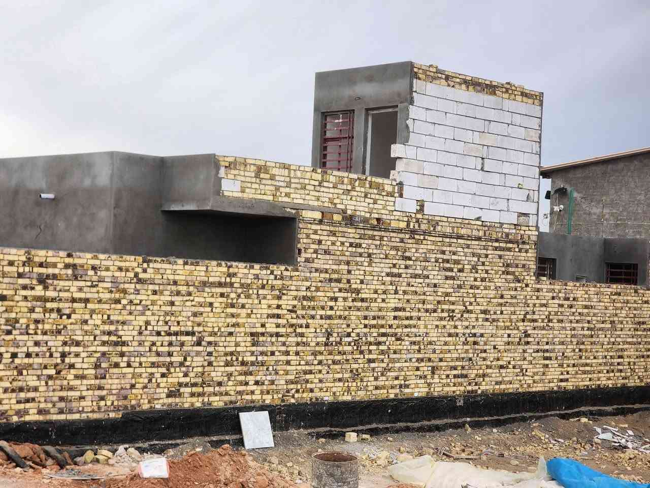 بيت للبيع  120م  البيت اساس صب كونكريت بناء طابوك( البيت جديد )
طابو زراعي سند 25 مداور بأسم المشتري  
يتكون صاله واستقبال ومطبخ وغرفة   وصحيات داخلية وخارجية العنوان البو جاسم خلف حي الحضاره النزلة المقابل مدرسة العبير
الاستفسار أتصل  ***********+*********** واتساب او مراسلة الصفحة ***********
