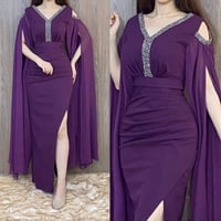 فساتين • نظيفه • مقاس 44/48