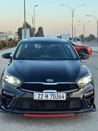 🚗 للبيع: فورتي 2021 EX – أسود ✨ فتحة سقف + تدفئة كراسي + تدفئة مقود  ر...