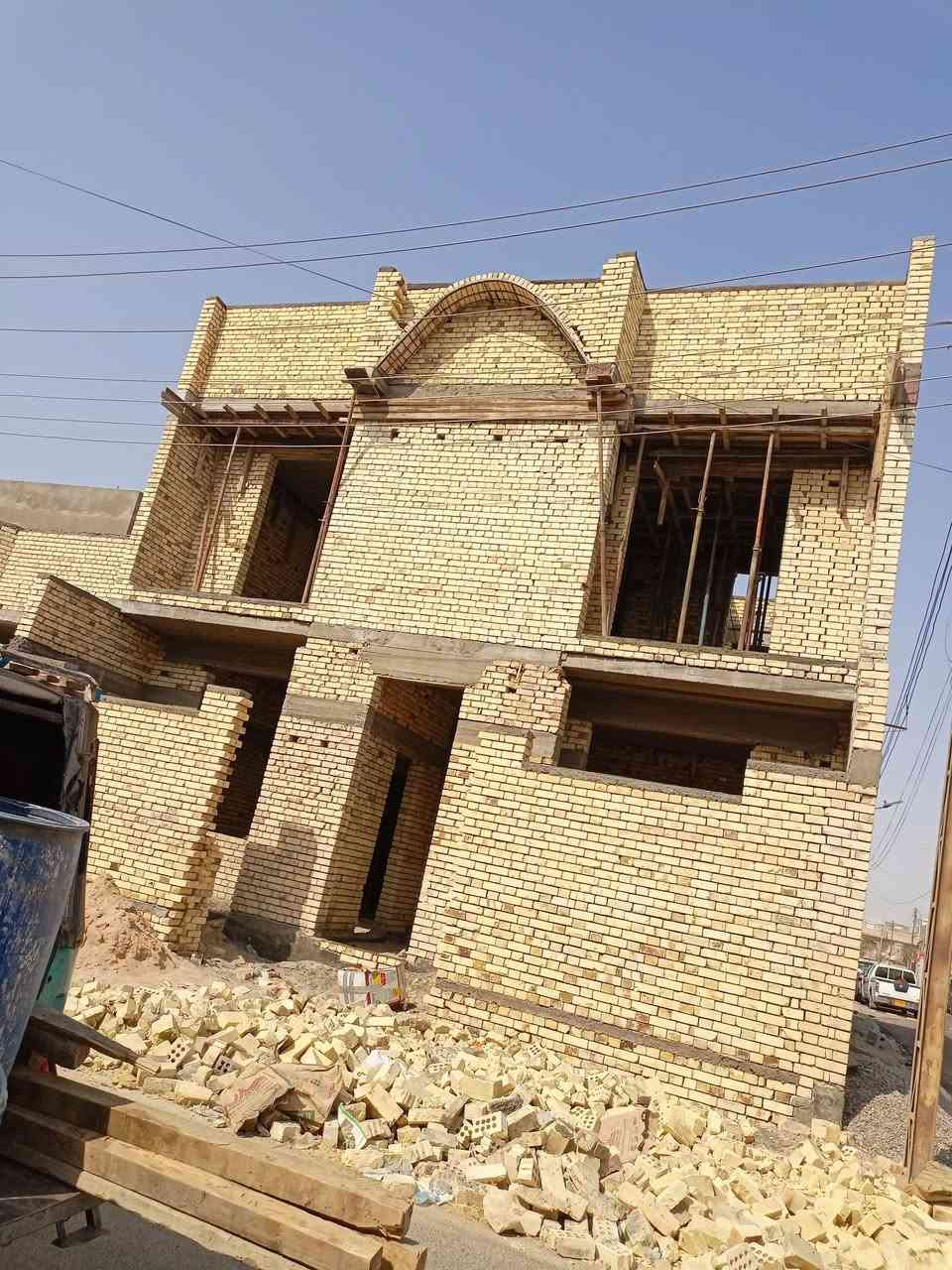 بعض من اعمالي المنجزه ع ارض الواقع ... 
تم والحمد لله اكمال هيكل الئ مرحله التسليم في حي المهندسين ... صور من العمل ... جاري العمل على ذلك وسنوافيكم بالمستجدات قريباُ .. ان شاء الله ... لم أستلم أي مبلغ إلا بعد اكمال المرحلة المتفق عليها ... 
.
للتواصل او للأستفسار عن جميع الأعمال يرجئ مراسلة الصفحة + واتساب + اتصال👇
.
***********  
***********
