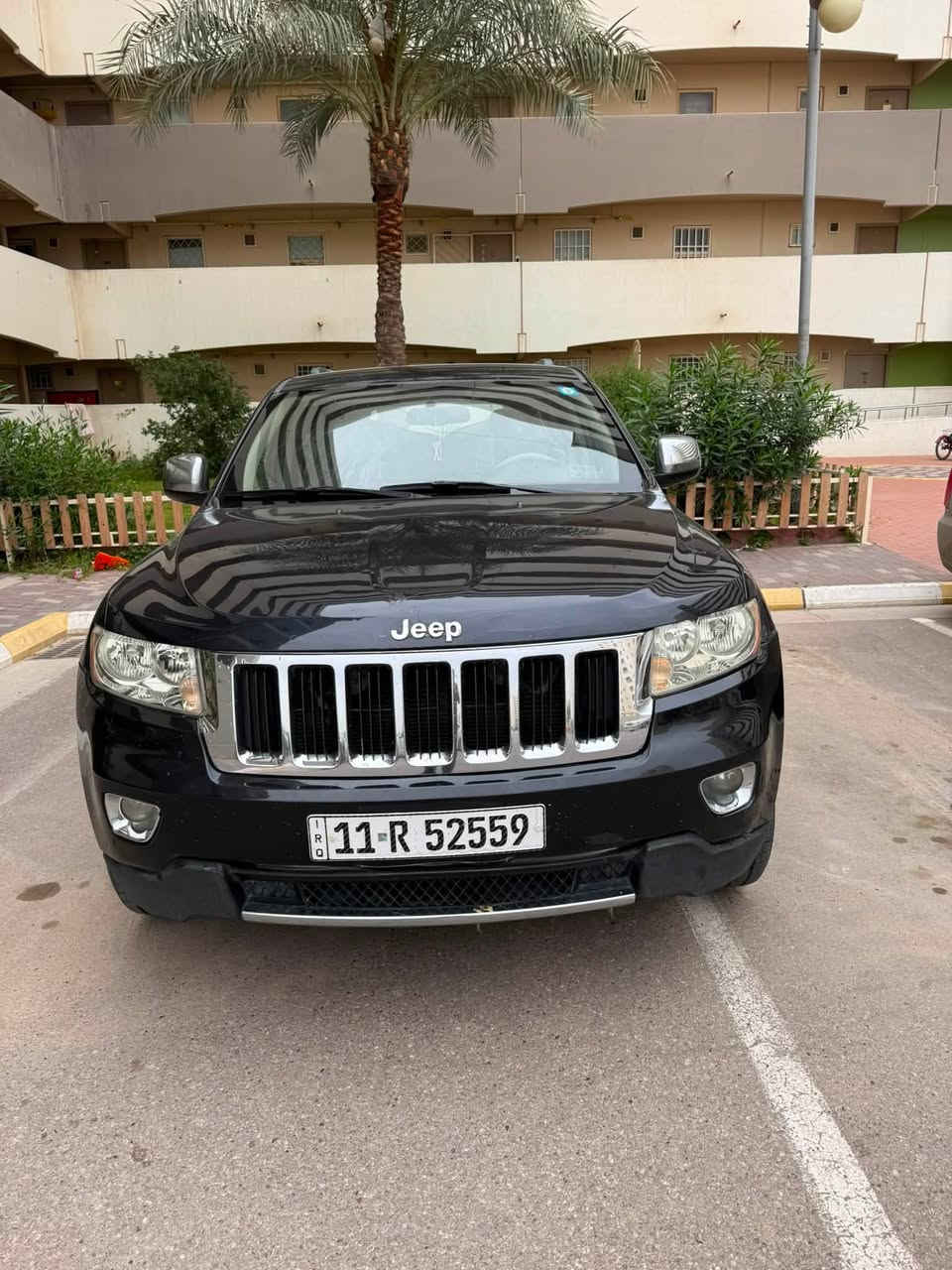 جيب لاريدو ٢٠١٣ بيهه ٣ قطع صبغ باسمي مكينه وكير كفاله مكان بغداد زيونه *********** السعر ١٣٥ قفل سنويه وهزه وقم جديد قبل شهر حولتهه
